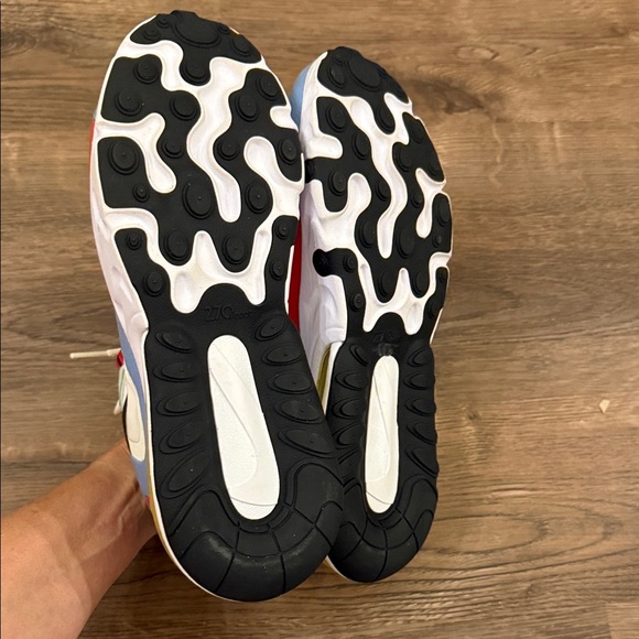 Hard to find! Nike Air Max 270 React - Woman’s Sneakers 8.5 - Picture 8 of 8